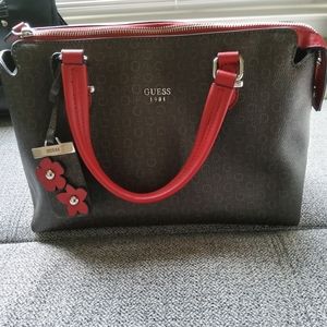 Shoulder purse